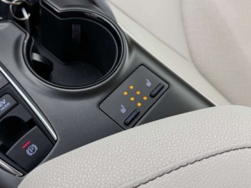 Toyota Camry IX Sedan 2.5 Hybrid Dynamic Force 218KM 2022 Toyota Camry Comfort Kamera cofania CarPlayAndroid Auto LED ACC, zdjęcie 28