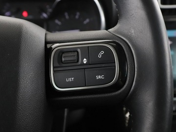 Citroen C3 Aircross  I Crossover 1.2 PureTech 110KM 2019 Citroen C3 Aircross Shine navi kamera tempomat, zdjęcie 28