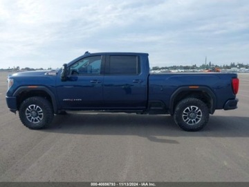  GMC Sierra 2022r., 2500HD AT4, od ubezpieczalni 6.6 Benzyna 445KM, zdjęcie 3