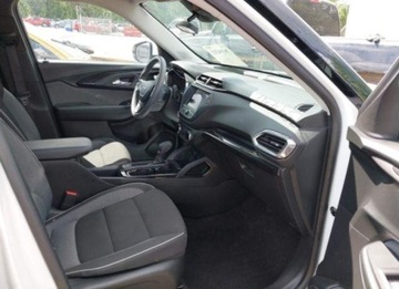 Chevrolet TrailBlazer II 2023 Chevrolet Trailblazer 2023, 1.3L, 4x4, LT, od ubezpieczalni, zdjęcie 9