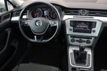 Volkswagen Passat B8 Variant 1.8 TSI BlueMotion Technology 180KM 2017 VW Passat 1.8 TSI, Salon Polska, VAT 23%, Klima, zdjęcie 6
