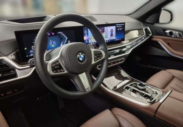 BMW X5 G05 2024 BMW X5 d 286 KM M Sport Pro Hak Holowniczy l Skretna Os l Pneumatyka, zdjęcie 1