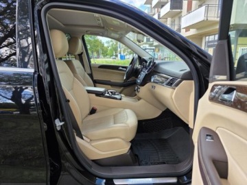 Mercedes GLE W166/C292 2016 mercedes GLE 350 4MATIC, V6 3.5l benzyna 306KMNiski przebieg: 32,557km, zdjęcie 33