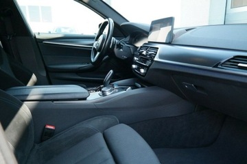 BMW Seria 5 G30-G31 Limuzyna Facelifting 2.0 520d 190KM 2021 BMW 520 BMW 520d xDrive Adaptive LED Fotel Sportow, zdjęcie 11