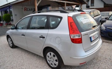 Hyundai i30 I CW 1.6 DOHC CVVT 126KM 2009 Hyundai i30 1.6 - Bezwypadkowe - Klimatyzacja - Bez korozji - 1 wlasciciel, zdjęcie 14