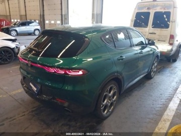 Alfa Romeo 2024 Alfa Romeo Tonale 2024 Alfa Romeo Tonale Veloce EAWD 1.3 Benzyna 180KM, zdjęcie 3