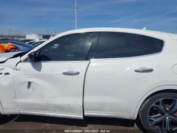 Maserati Levante 2022 Maserati Levante 2022 MASERATI LEVANTE GT 3.0 Benzyna 345KM, zdjęcie 5