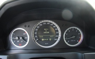 Mercedes Klasa C W204 Limuzyna 1.8 180 K 156KM 2009 Mercedes-Benz Klasa C 1.6B Kompresor Navi Oryginal Lakier 2 Kpl Kol Sprowa, zdjęcie 32
