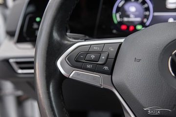 Volkswagen Golf VIII Hatchback Plug-In-Hybrid 1.4 TSI 204KM 2022 Volkswagen Golf VIII 1.4 Plug-In Hybryda Virtual DSG Masaze FullLed SalonPL, zdjęcie 19