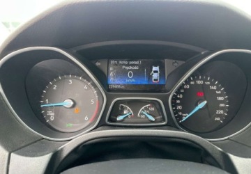 Ford Focus III Kombi Facelifting 1.6 TDCi 115KM 2014 Ford Focus Ford Focus 1.6 TDCi DPF Titanium 1.6 Diesel 115KM, zdjęcie 17