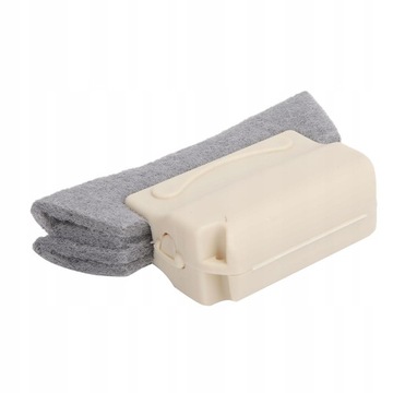 Щетка для чистки оконных пазов Ручная.