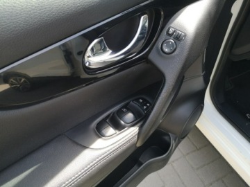 Nissan Qashqai II Crossover 1.2 DIG-T 115KM 2014 Nissan Qashqai 1.2 116KM Tekna Klimatronic Led, zdjęcie 10