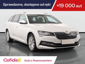 Skoda Superb III Kombi Plug-In Hybrid 1.4 TSI Plug-In-Hybrid 218KM 2020 Skoda Superb iV 1.4 TSI PHEV, Salon Polska