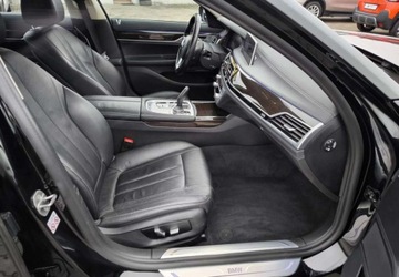 BMW Seria 7 G11-G12 2021 BMW Seria 7 BMW Seria 7 730d 3.0 Diesel 265KM, zdjęcie 8