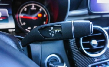 Mercedes Klasa C W205 2017 Mercedes-Benz Klasa C Mercedes-Benz C180d 1.6 Diesel 116KM, zdjęcie 13