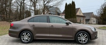 Volkswagen Jetta VI Sedan 1.4 TSI 122KM 2012 Volkswagen Jetta Volkswagen Jetta 1.4 TSI Highline Perfectline DSG 1.4, zdjęcie 11