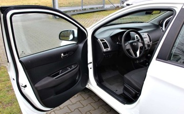 Hyundai i20 I Hatchback 5d 1.2 DOHC 78KM 2010 Hyundai i20 1.2 i Klimatyzacja 1 rok gwarancji w cenie pojazdu 1.2 78KM, zdjęcie 9