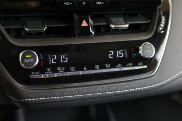 Toyota Corolla XII Sedan Facelifting 1.8 Hybrid 140KM 2023 Toyota Corolla 1.8 Hybrid Comfort 1.8 Hybryda 140KM, zdjęcie 23