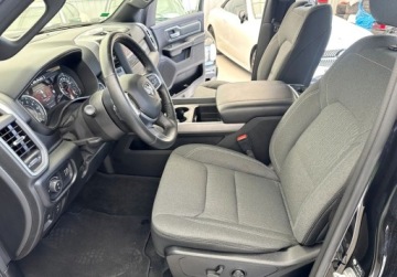 Dodge Ram V 2021 Dodge RAM 4x4 RAM 1500 5.7 HEMI 390 KM 2021r 4.000 km Warszawa 5.7, zdjęcie 6