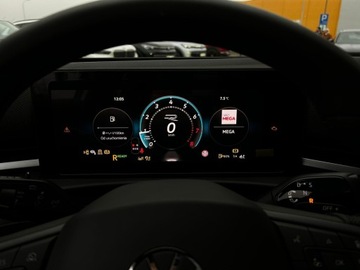 Volkswagen T-Roc I SUV Facelifting 1.5 TSI ACT 150KM 2025 Volkswagen T-Roc R-line 1.5 eTSI 150 KM DSG, zdjęcie 13