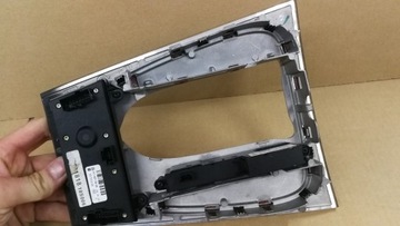 MERCEDES W211 ДЕКОРНАЯ РАМКА ИЗБИРАТЕЛЯ 2116802336