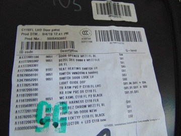 MERCEDES CLA W118 ЛИФТ ОБИВКА ДВЕРИ КОЖАНАЯ ЛЕВАЯ ПЕРЕДНЯЯ