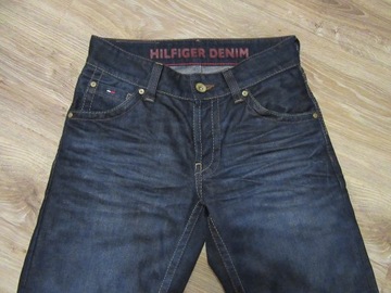 TOMMY HILFIGER granat jeansy męskie jak nowe 28/32