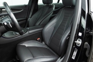 Mercedes Klasa E W213 Limuzyna Facelifting 2.0 220d 200KM 2022 Mercedes-Benz Klasa E E220d 4 Matic Salon Polska Autotrade Mercedes-Benz, zdjęcie 14