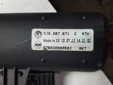 SKODA FABIA 2 II 07-14R KOMBI ROLETA KUFRU ZADNÍ