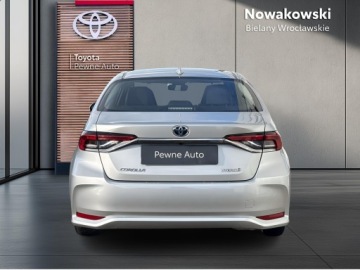 Toyota Corolla XII Sedan 1.8 Hybrid 122KM 2021 Toyota Corolla 1.8 Hybrid Comfort Seria E21 (2019-, zdjęcie 4