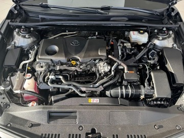 Toyota Camry IX Sedan 2.5 Hybrid Dynamic Force 218KM 2021 Toyota Camry Prestige / Kamera cofania / LED / ACC, zdjęcie 17