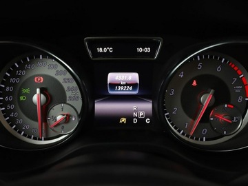 Mercedes GLA I Off-roader 1.6 200 156KM 2015 Mercedes GLA 200 automat grzane fotele navi, zdjęcie 21