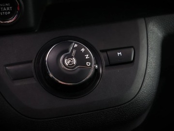 Toyota Proace II Furgon Medium 2.0 D-4D 177KM 2022 Toyota ProAce Toyota PROACE VERSO 7 osobowy VIP 2.0 Diesel 177KM, zdjęcie 17