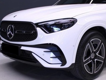 Mercedes GLC C254/X254 Coupe 2.0 200 204KM 2025 MERCEDES-BENZ GLC 200 4-Matic AMG Line 2.0 (204KM) 2025, zdjęcie 10