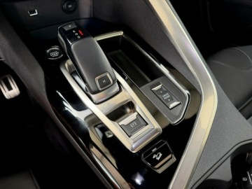Peugeot 5008 II Crossover Facelifting 2.0 BlueHDi 177KM 2023 Peugeot 5008 GT kamery Skora Nawi blis night visio, zdjęcie 33