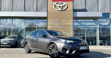 Toyota Avensis III Sedan Facelifting 2015 2.0 D-4D 143KM 2017 Toyota Avensis Avensis Prestige Vat Marza Bezwypadkowy Salon PL ASO