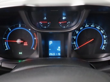 Chevrolet Orlando 2.0D 163KM 2012 Chevrolet Orlando 2.0 VCDi, Automat, 7 miejsc, zdjęcie 10