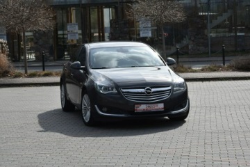 Opel Insignia I Sedan Facelifting 2.0 Turbo ECOTEC 250KM 2014 Opel Insignia AWD 2.0Turbo 250KM Manual 2014r.