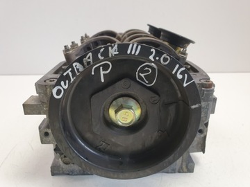 Subaru Outback III 2.0 16 PRAWA GŁOWICA CYLINDRÓW