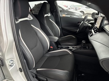 Toyota Corolla XII TS Kombi Facelifting 2.0 Hybrid Dynamic Force 196KM 2025 Toyota Corolla 2.0 Hybrid GR Sport Dynamic Seria E, zdjęcie 8