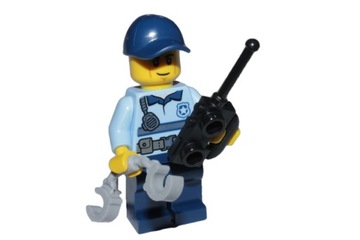 P9*LEGO CITY FIGURKA cty1373 POLICJANT + RADIO, KAJDANKI, NOWY