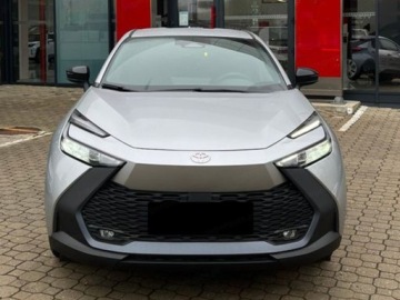 Toyota C-HR II SUV Plug-In 2.0 Hybrid Dynamic Force Plug-in  223KM 2025 Od ręki - Style 2.0 Hybrid Dynamic Force Plug-in 223KM | Podgrzewane fotele, zdjęcie 1