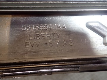 CHEROKEE KJ LIBERTY LIŠTA DVEŘE LEVÝ PŘEDNÍ CHRÓM