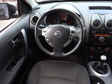 Nissan Qashqai I Crossover 1.5 dCi 106KM 2007 Nissan Qashqai 1.5 dCi, Klima, Klimatronic, zdjęcie 6