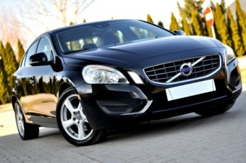 Volvo S60 II Sedan 2.0 D3 163KM 2012 Volvo S60 2.0 163 KM D3 Automat Navi Parktronik, zdjęcie 29