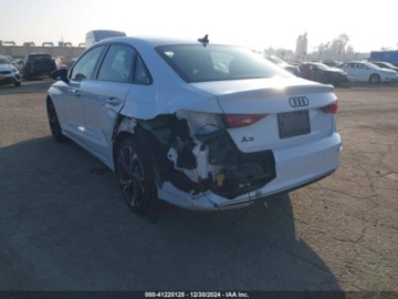 Audi A3 8Y 2023 Audi a3 Premium 40, 2023r., 2.0L 2.0 Benzyna 201KM, zdjęcie 3