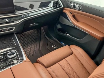 BMW X7 SUV Facelifting 3.0 40d 352KM 2025 xDrive40d Sport Suv 3.0 (352KM) 2025, zdjęcie 11