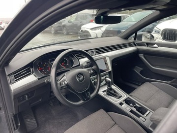 Volkswagen Passat B8 Variant 2.0 TDI BlueMotion SCR 150KM 2018 Volkswagen Passat DSG Podgrzewanie Klimatronik, zdjęcie 7