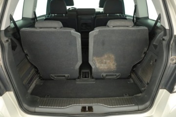 Opel Zafira B 1.6 Twinport ECOTEC 105KM 2007 Opel Zafira 1.6, 7 miejsc, Klima, Klimatronic, zdjęcie 11