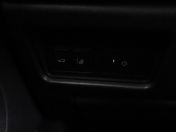 Land Rover Discovery Sport SUV 2.0 TD4 150KM 2016 Land Rover Discovery Sport 2.0 Td4 Automat HSE, zdjęcie 31